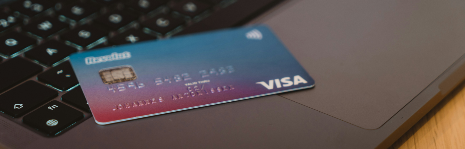Surcharges are only applied to credit cards.